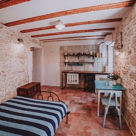 Old Olive Mill Villa Preko